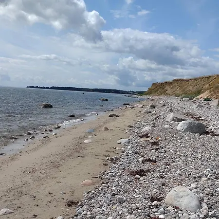 6 Person Holiday Home In Haderslev-By Traum بيت للعطل *